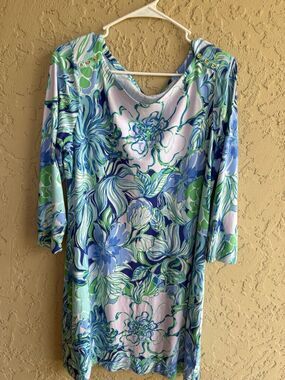 Lilly Pulitzer Blue White Green Floral Size XL 3/4 Sleeve Woman’s Shift Dress